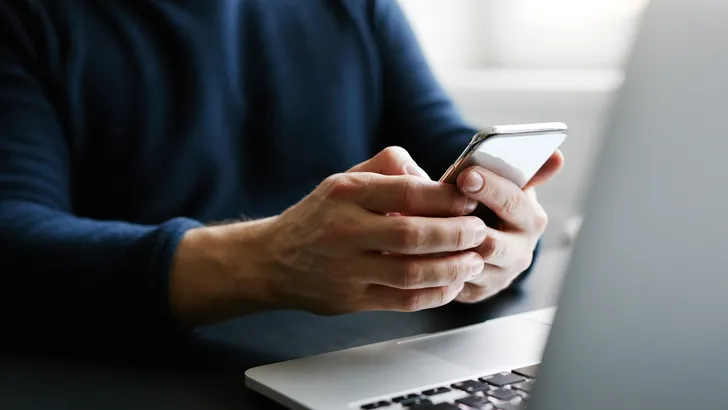 Zakelijk bellen en internet: hoe regel je het?