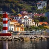 Goedkoper dan Ibiza, net zo mooi: deze badplaats op 2,5 uur van Amsterdam is een zomertopper | Beau Monde