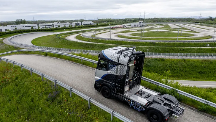 Duitse startup maakt van trucken een echte kantoorbaan