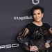 Kris Jenner helpt blutte zoon met sokbedrijf