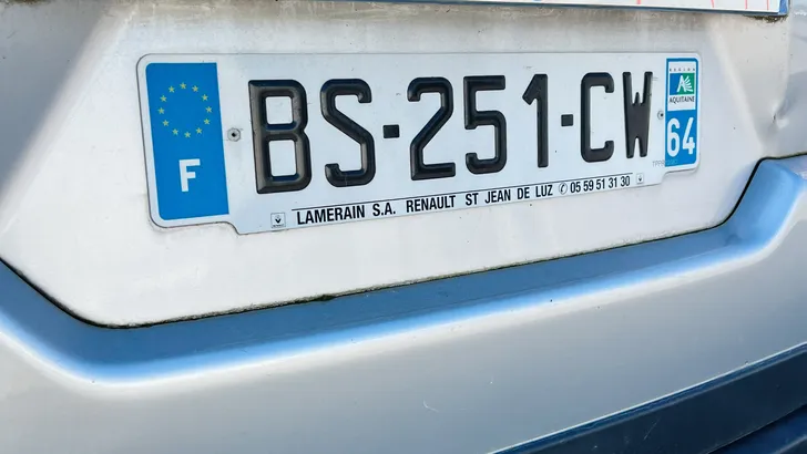 Franse senaat stemt in met uitbreiding kenteken-tracking voor opsporing zware criminaliteit
