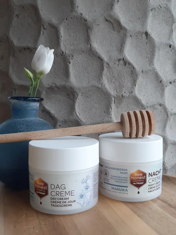 Bee honest cosmetics.