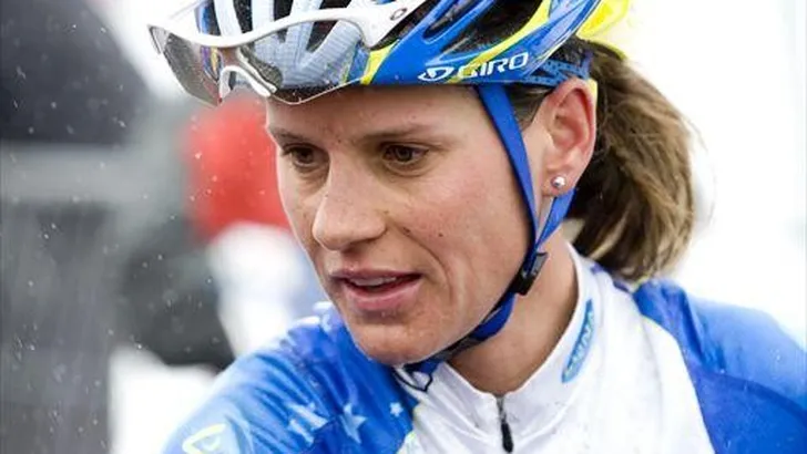 WB: Nash wint, Van den Brand leidt klassement