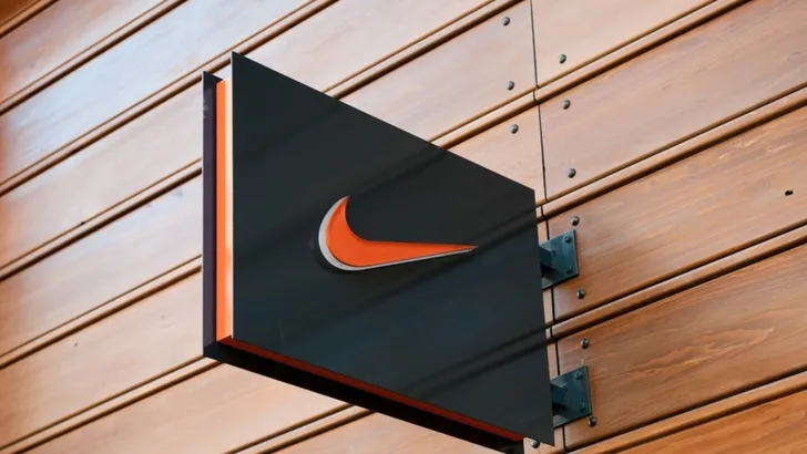 Zien: Nike brengt exclusieve sneaker uit geïnspireerd op Gucci 