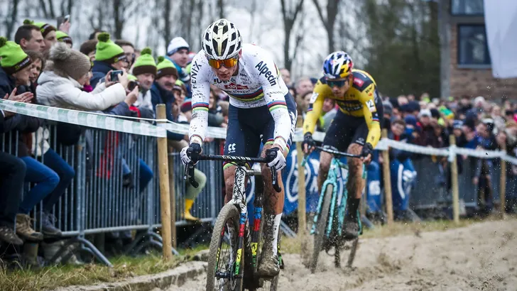 Overzicht | Dit zijn de crossprogramma's van Mathieu van der Poel en Wout van Aert