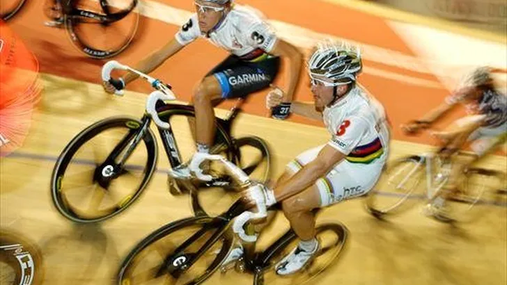 Berlijn: Australisch duo Howard/Meyer leidt