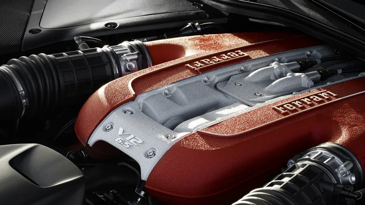 Ferrari heeft opeens weer zin in verbrandingsmotoren: 'Geeft meer vrijheid'