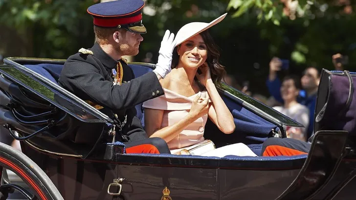 Meghan en Harry's eerste balkonscène