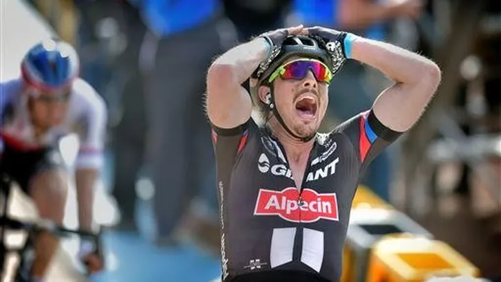 Degenkolb de beste in Roubaix