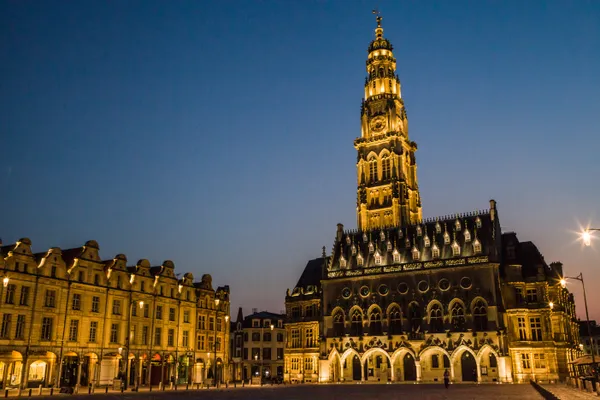 Vergeet Lille! Arras heeft de mooiste pleinen van Europa. Hét weekendje weg van 2026. 