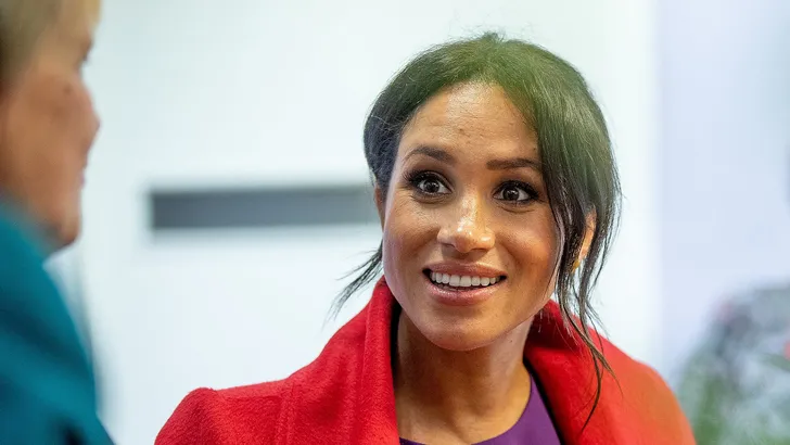 Geen babyshower voor hertogin Meghan om déze pijnlijke reden