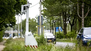 Op dit stuk van de weg waar boetes al extra erg zijn kun je straks veel vaker een flitser tegenkomen