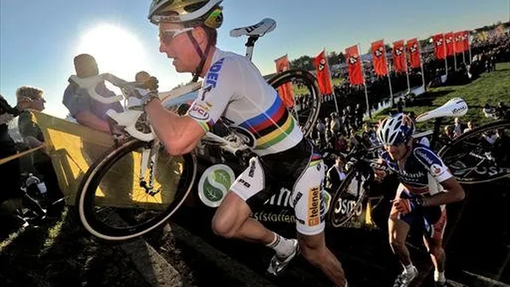Stybar triomfeert ook in eerste SP-veldrit