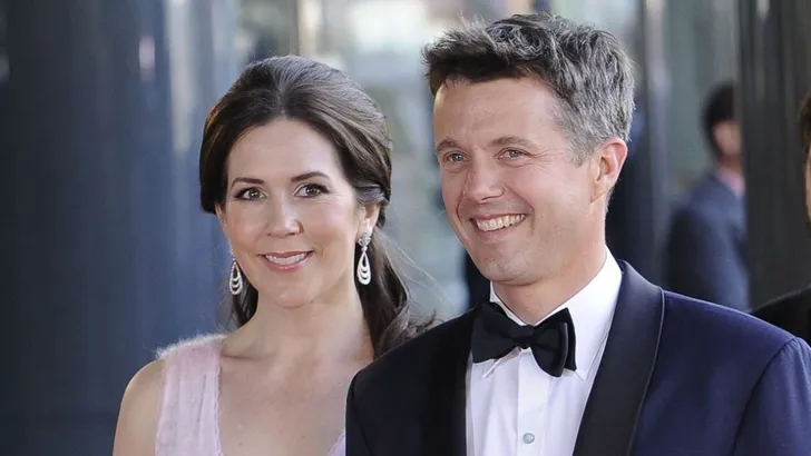 Zien: prinses Mary en prins Frederik als ze nét wakker zijn! 