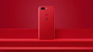 WIN: De limited edition OnePlus 5T in Lava Red