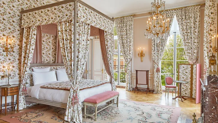 Waan je Marie Antoinette in het Versailles Hotel!