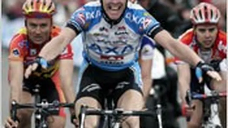 Nieuwe sponsors wielerploeg Ton Welling