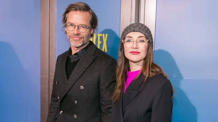 Laat Carice zich regisseren door haar man Guy? 