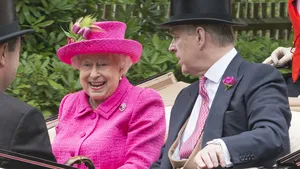 Queen Elizabeth en Andrew Mountbatten
