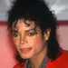 Heftig! Nichtje Michael Jackson zeven keer gestoken met een mes
