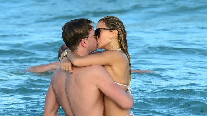 Sylvie Meis dolgelukkig met nieuwe vlam Bart