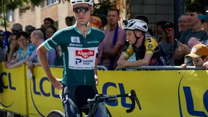 Afgelopen winter werd gezegd dat Alpecin-Premier Tech er slechter op was geworden, maar de gebroeders Roodhooft hebben altijd nieuwe renners klaarstaan achter Mathieu van der Poel. Een van hen: Ramses Debruyne.