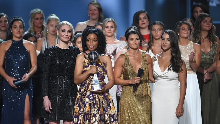 Slachtoffers sportarts Larry Nassar geëerd op ESPY-gala