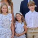 Zweedse prinses Leonore viert 11e verjaardag – Foto van prinses Leonore, prinses Adrienne en prins Nicolas bij de 47e verjaardag van kroonprinses Victoria, juli 2024.