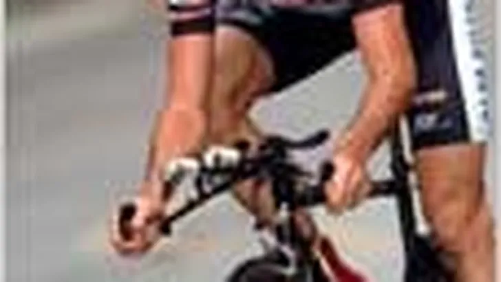 Bobby Julich wint proloog Parijs-Nice