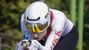 Marlen Reusser wint EK tijdrijden, Van Dijk tweede