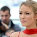 Blake Lively showt prachtige babybuik in bikini