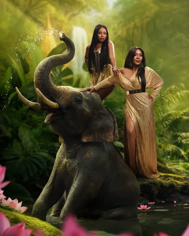 Artiest I Am Aisha met haar moeder Mai Tai-zangeres Jetty