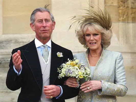 Charles en Camilla tijdens hun huwelijk in 2005