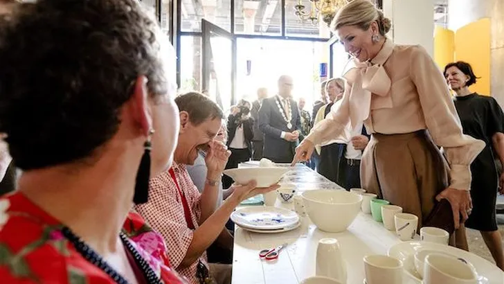 Máxima gaat voor zijde