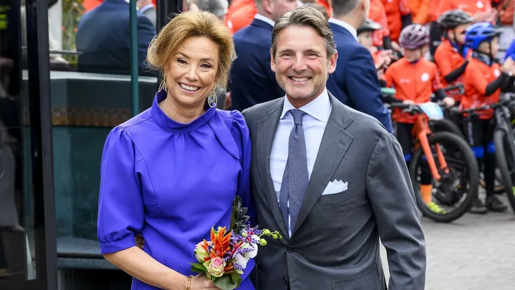 Prinses Marilène jarig – Foto van prinses Marilène en prins Maurits bij Koningsdag 2024 in Emmen.