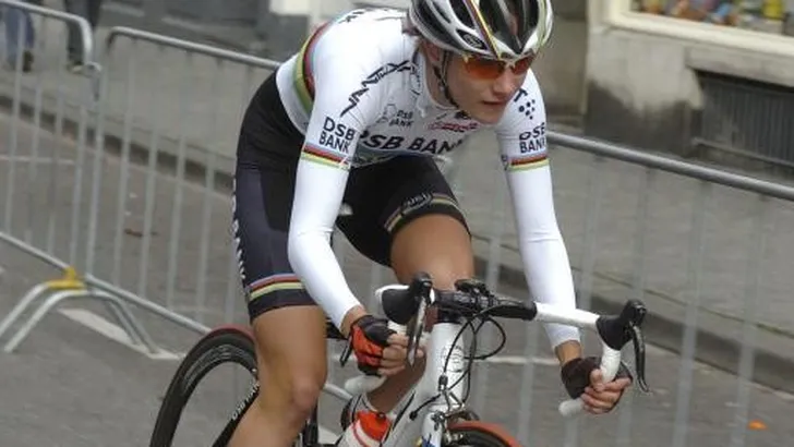 Marianne Vos switcht van het veld naar de baan