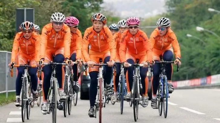 Oranje-vrouwen winnen tijdrit in Tour de l'Aude