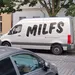 Duitsers rijden massaal rond in MILFS