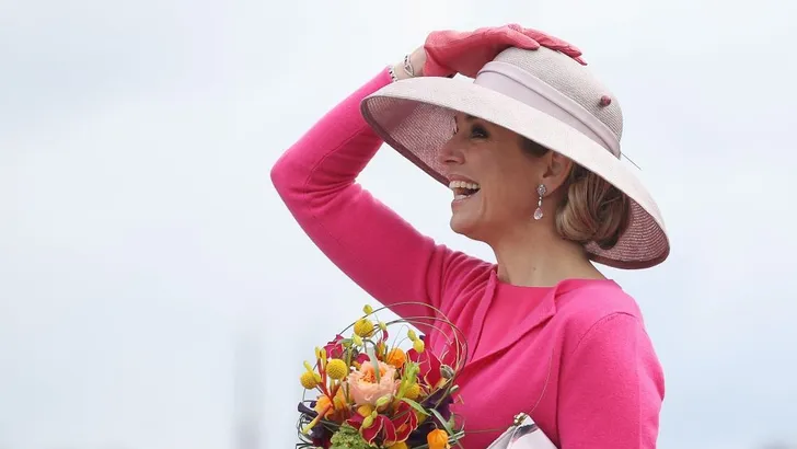 Hot Pink! Zó dragen de royals de ultieme glamourkleur