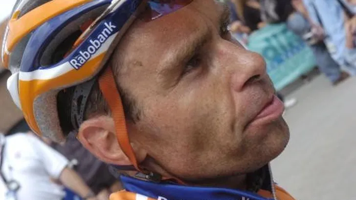 Richard Groenendaal wint in Surhuisterveen