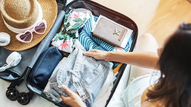 Op deze manier past al je bagage in je handbagage | Elegance