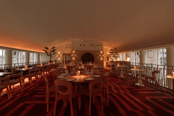 4. Smaken die verrassen en een interieur dat omarmt – bij Suus draait alles om genieten zonder haast.