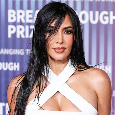 Kim Kardashian bij de Breakthrough Prize Awards 2024