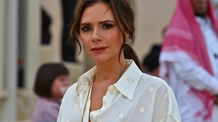 De verjaardag van Victoria Beckham vieren wij met haar beste looks