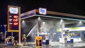 Benzineprijs schiet keihard omhoog door accijnsverhoging