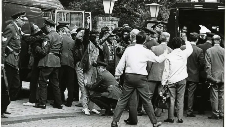 Bestorming ambtswoning Indonesische ambassadeur in Wassenaar