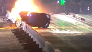 Dragracer Eric Latino crasht zijn Camaro in Dallas