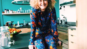 'Cool & classy: een jumpsuit met bloemen frist je helemaal op!'  