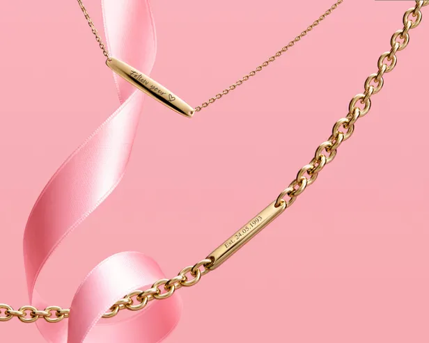 Laat een tekst of belangrijke datum in een van Pandora's sieraden graveren 