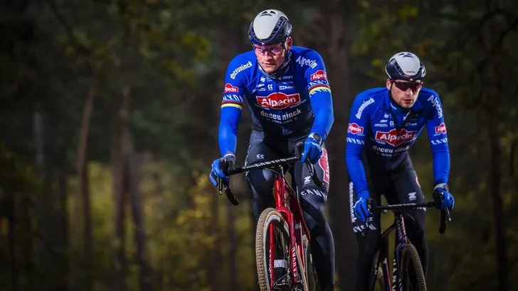 Mathieu van der Poel taint in Lichtaart